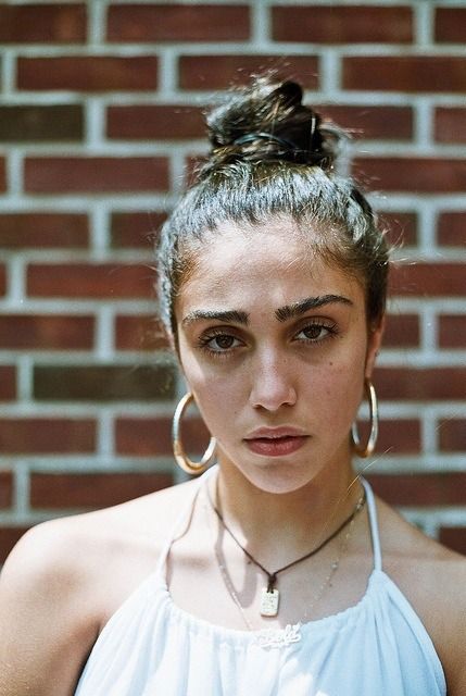 La hija de Madonna, Lourdes León, consigue citar a Sade a su manera, algo más salvaje.