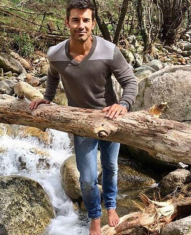 Jesús Vázquez comparte en su cuenta de Instagram fotos con sus seguidores.