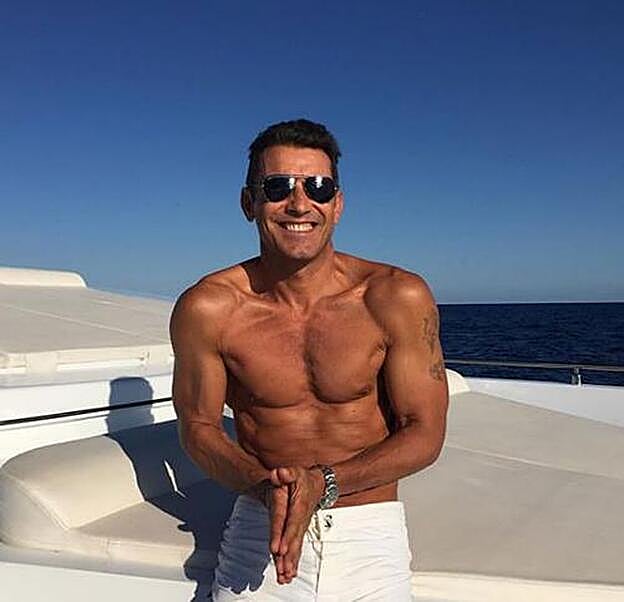 Jesús Vázquez presume de cuerpazo en su cuenta de Instagram.