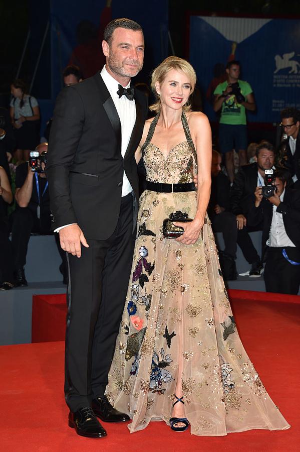 En septiembre de 2016, Naomi Watts y Liev Scheiber pusieron fin a su matrimonio tras 11 años juntos y dos hijos en común.