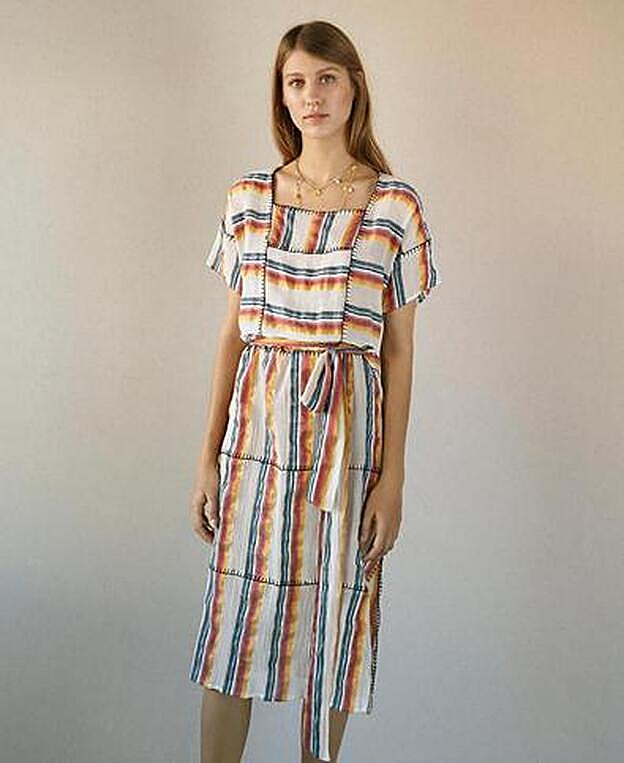 Túnica de rayas multicolor, 150 euros.