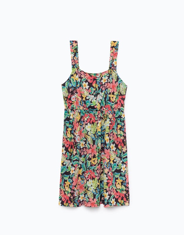 Vestido con estampado floral de Lefties: 12 euros.