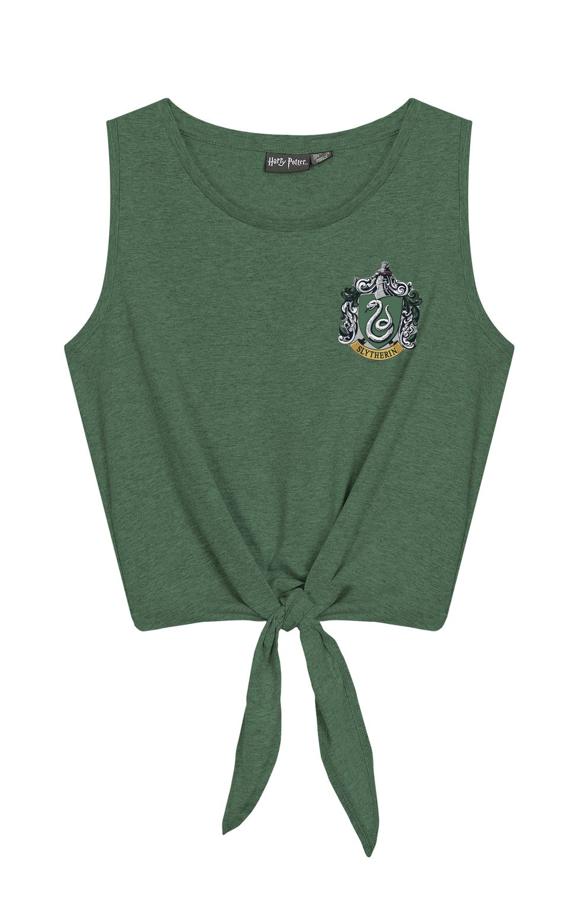 Camiseta verde de Slytherin sin mangas y con nudo, 6 euros.