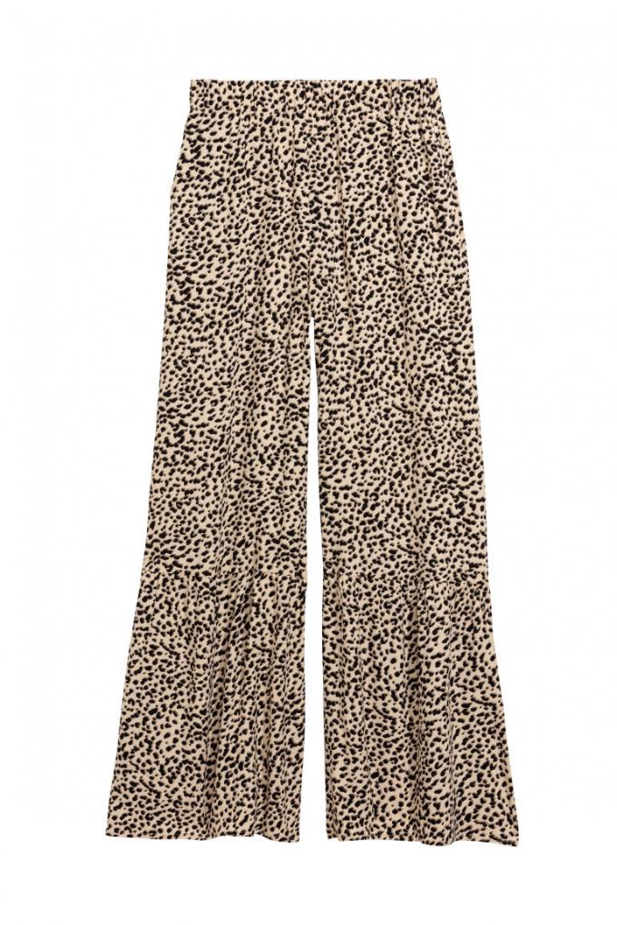 Pantalones de leopardo de H&M: 29,99 euros.