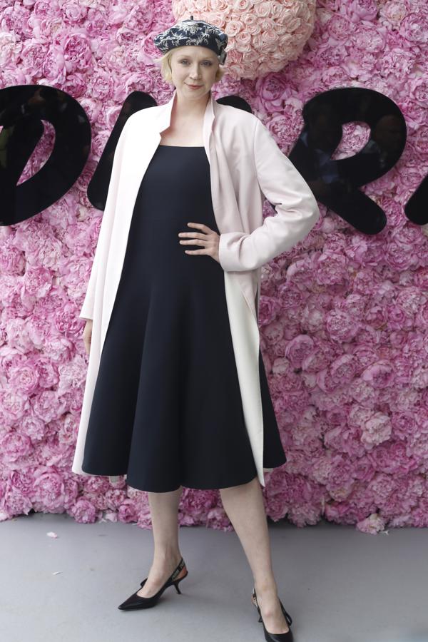 Gwendoline Christie no fue a la boda de sus compañeros de Juego de tronos pero sí acudió al desfile de su amigo Kim Jones.