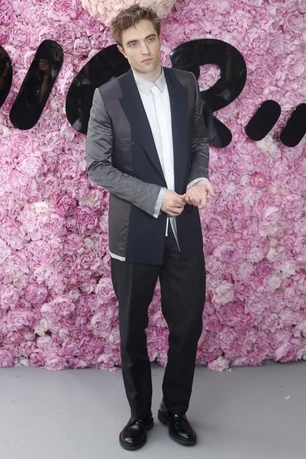 Robert Pattinson es uno de los fieles a los desfile de la firma, de la que es imagen.