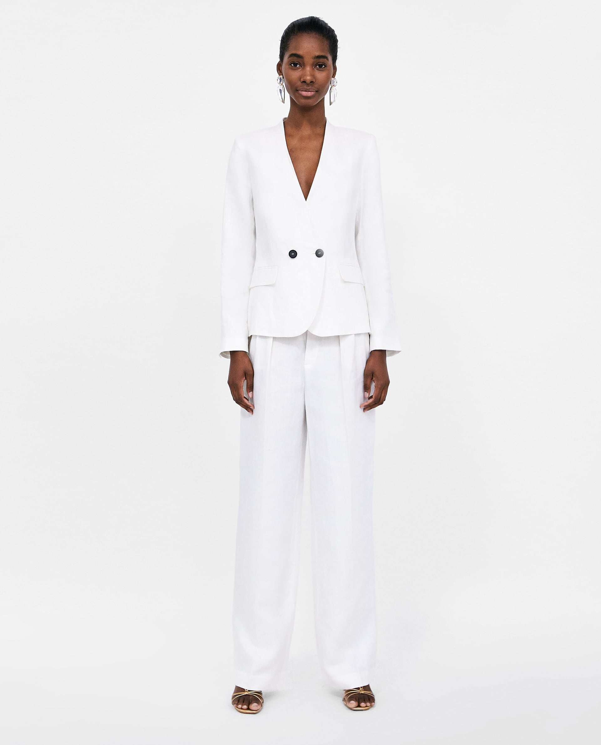 Pantalón ancho de lino (29,95€).