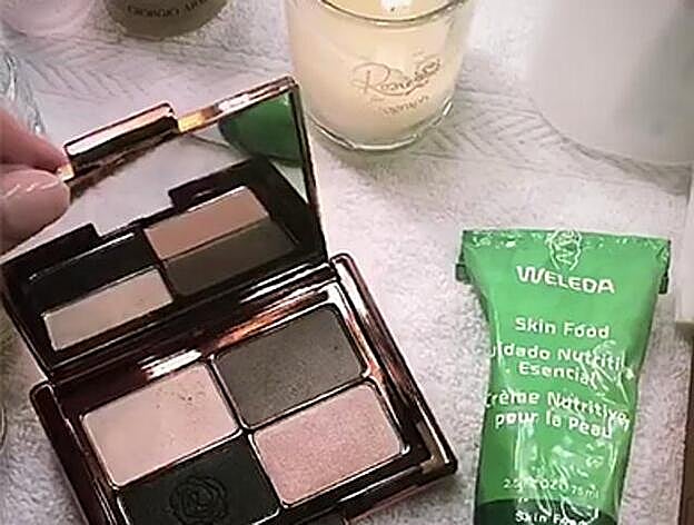 Esta imagen del Instagram de Rosie demuestra que es fan de la crema Skin Food de Weleda