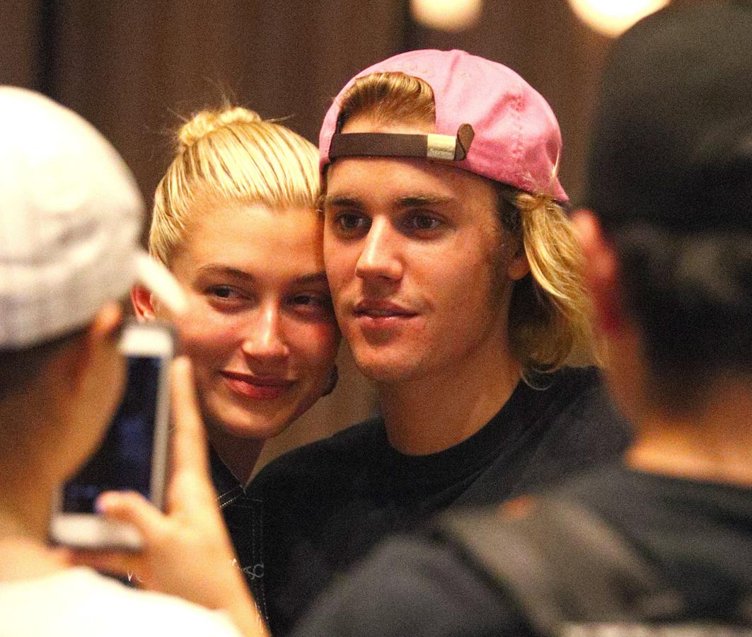 Eso sí, Hailey Baldwin y Justin Bieber son una pareja tan compenetrada que hasta comparten tono de rubio...