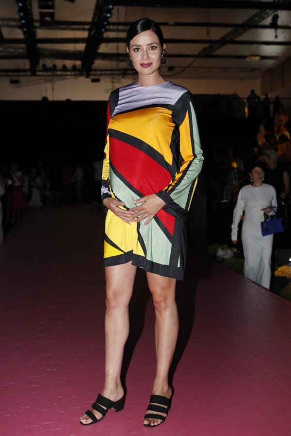 Dafne Fernández en el desfile de María Escoté en MBFWM