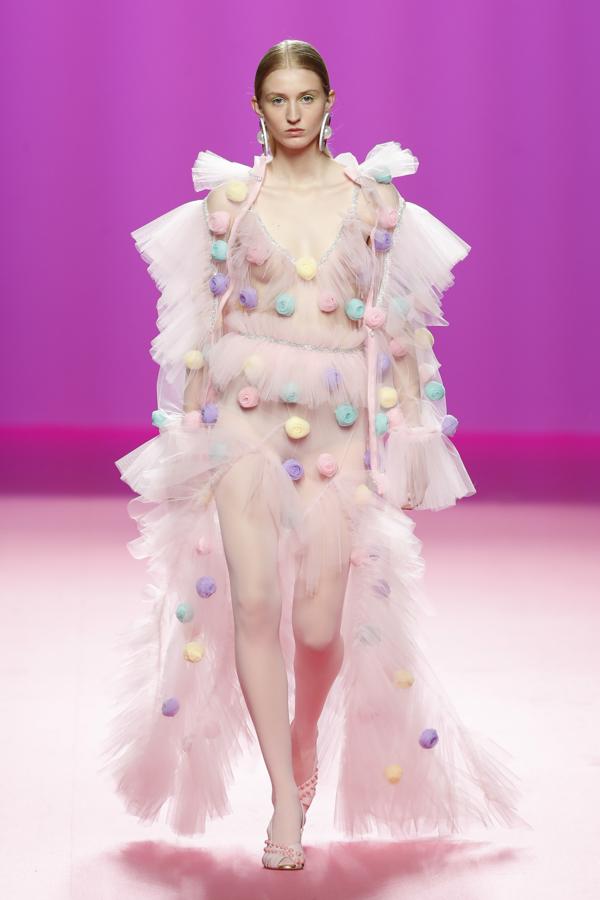 Desfile de María Esocté en MBFWM.