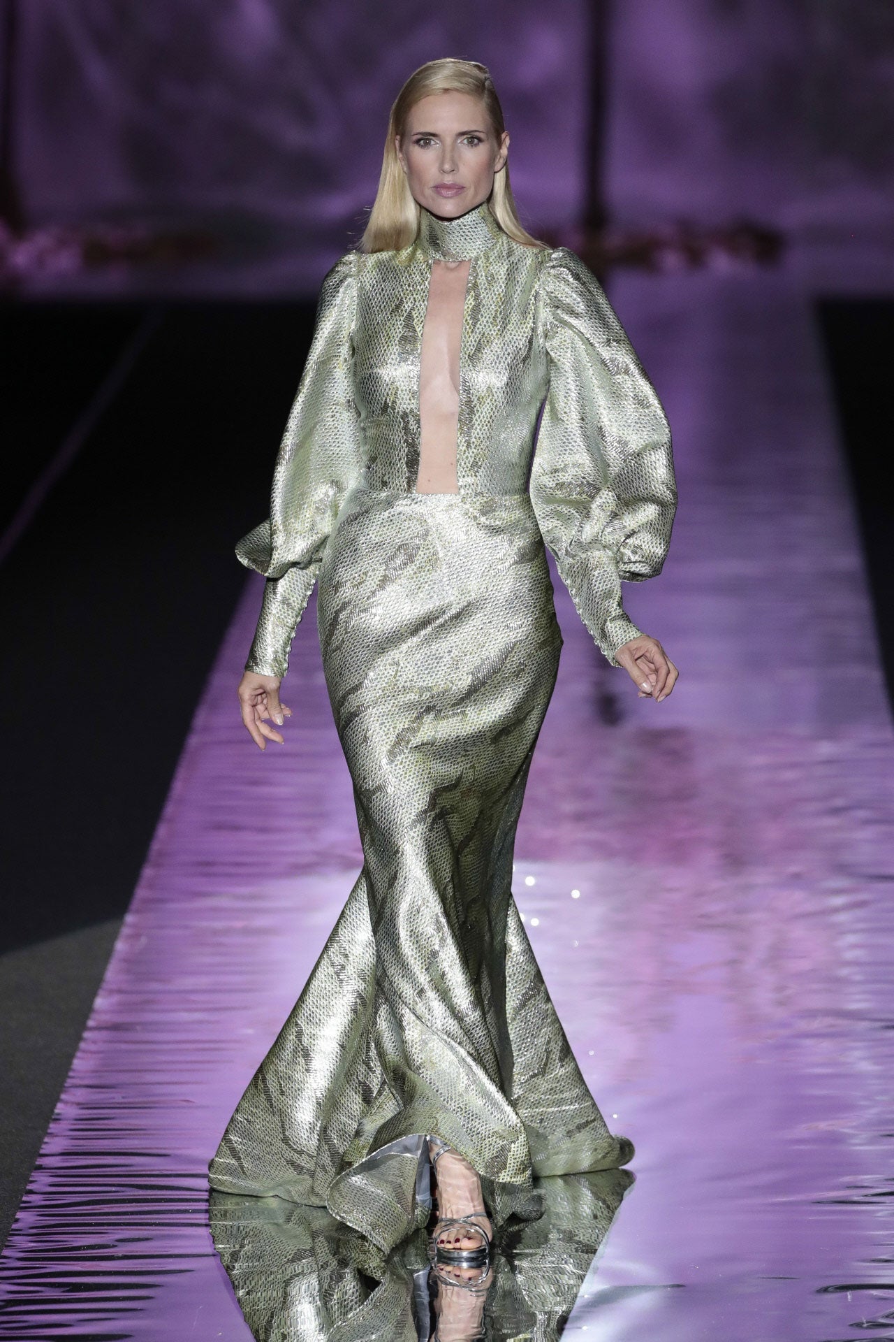 Judit Mascó en el desfile de Hannibal Laguna en MBFWM