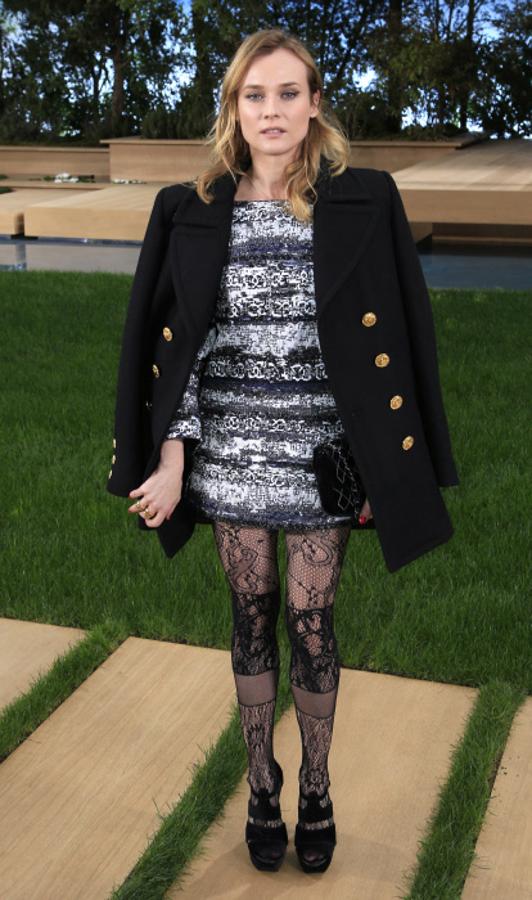 La actriz, con total look de Chanel.