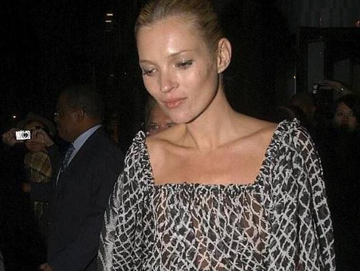 Fotos: Kate Moss nos pone al día de su truco 'transformer' favorito
