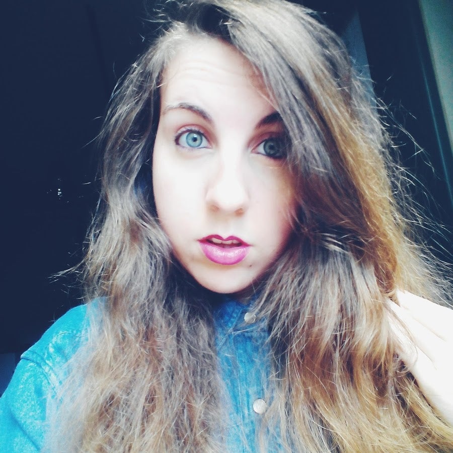 La guionista Carolina Iglesias habla de lo difícil que es hacer humor cuando anímicamente no te encuentras bien. Y te ríes.