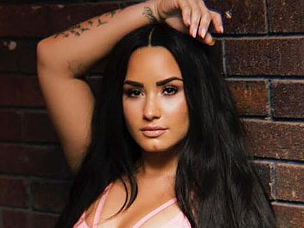 Demi Lovato sufre una sobredosis de heroína y tiene que ser ingresada.