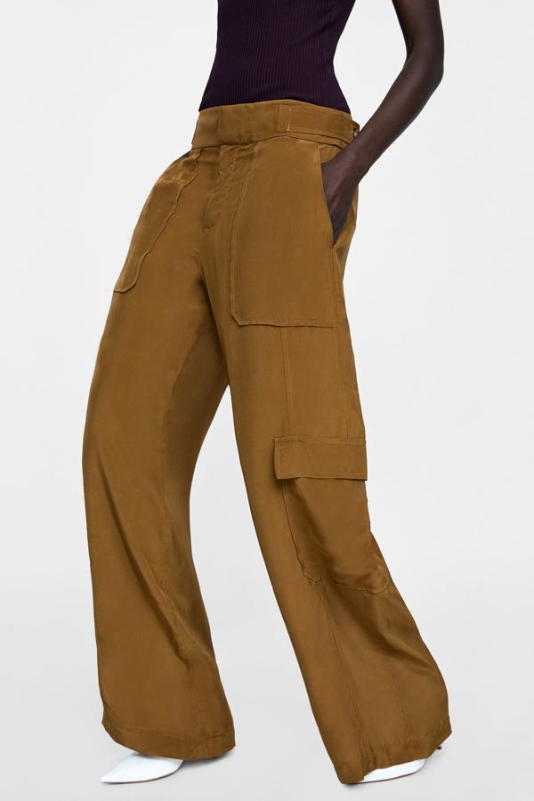 Lo puedes comprar  aquí  por 49,95 euros.