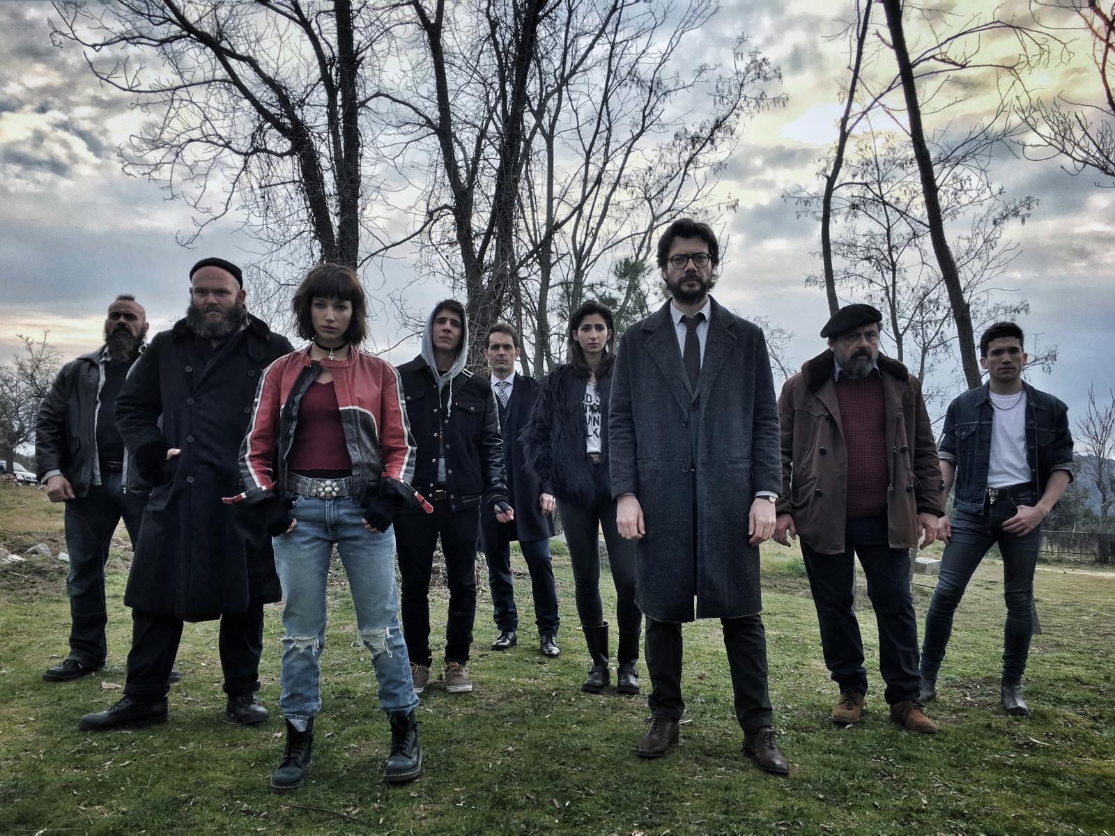 'La casa de papel' : La serie española más vista en todo el mundo nos ha dejado con ganas de más hasta su próxima entrega en 2019. Un grupo de delincuentes son reunidos en una casa bajo el mando de un profesor para planear uno de los robos más grandes de la historia. ¿Quién es tu favorito?