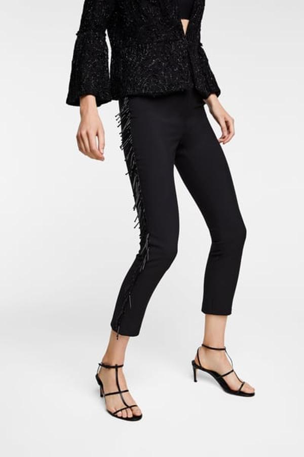 Pantalón de flecos y abalorios, 39,95 euros