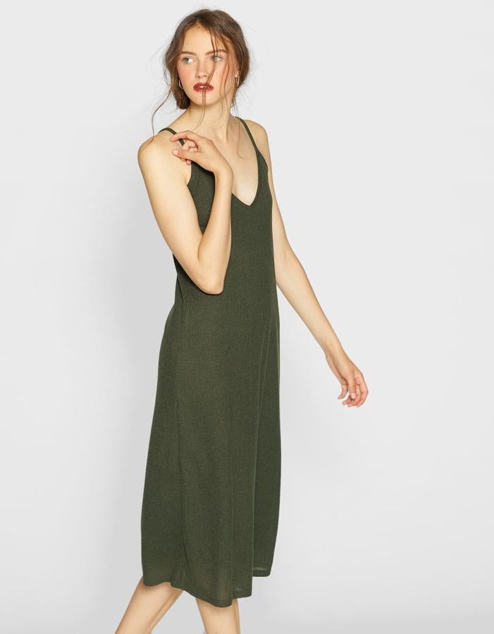 Vestido lencero de punto melange, 19,99 euros.