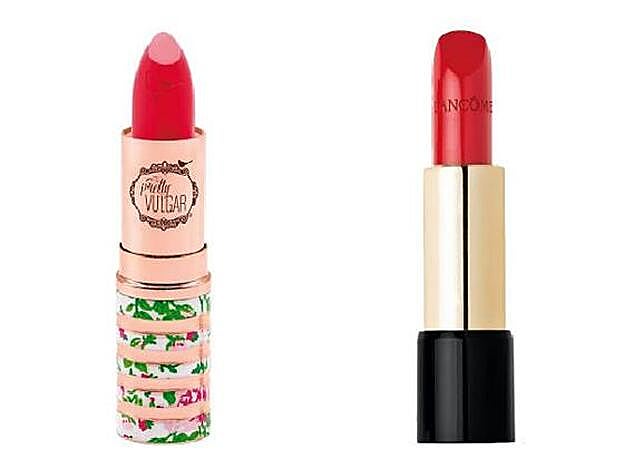 Bury Them with a Smile Matte Lipstick de Pretty Vulgar (20 €). / En Douglas L’Absolu Rouge Chroma Lipstick de Lancôme x Proenza Schouler (34,50 €).