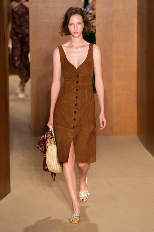 Alexa Chung P/V 2019.