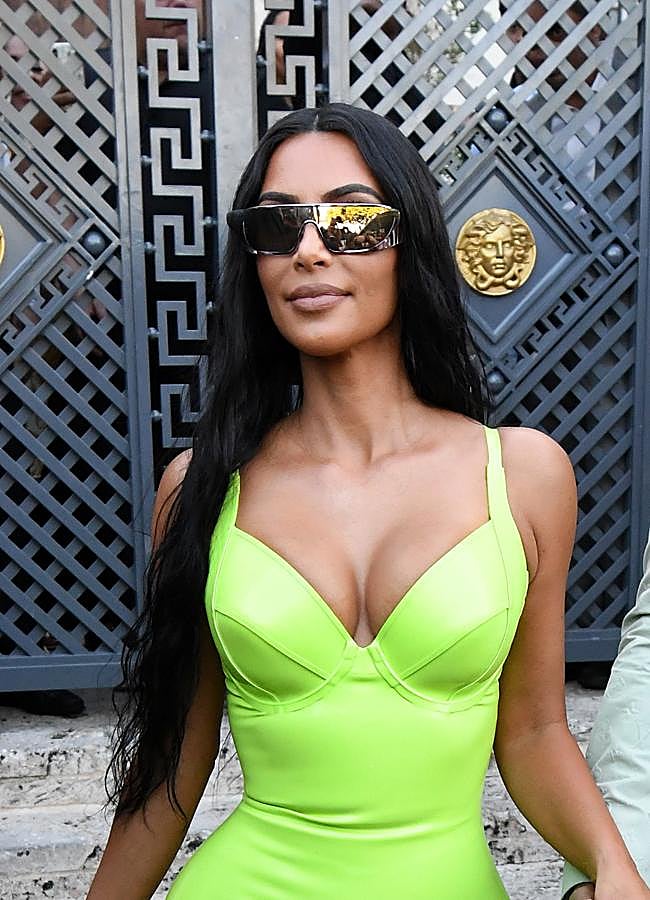 "Sin duda, la peor parte de la maternidad es ese sentimiento de culpa que tienes cuando tienes que irte a trabajar, o tienes que dejar a tus bebés y no estar con ellos", confiesa Kim Kardashian.