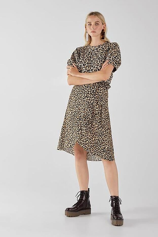 Vestido de Bershka, 19,99 euros.