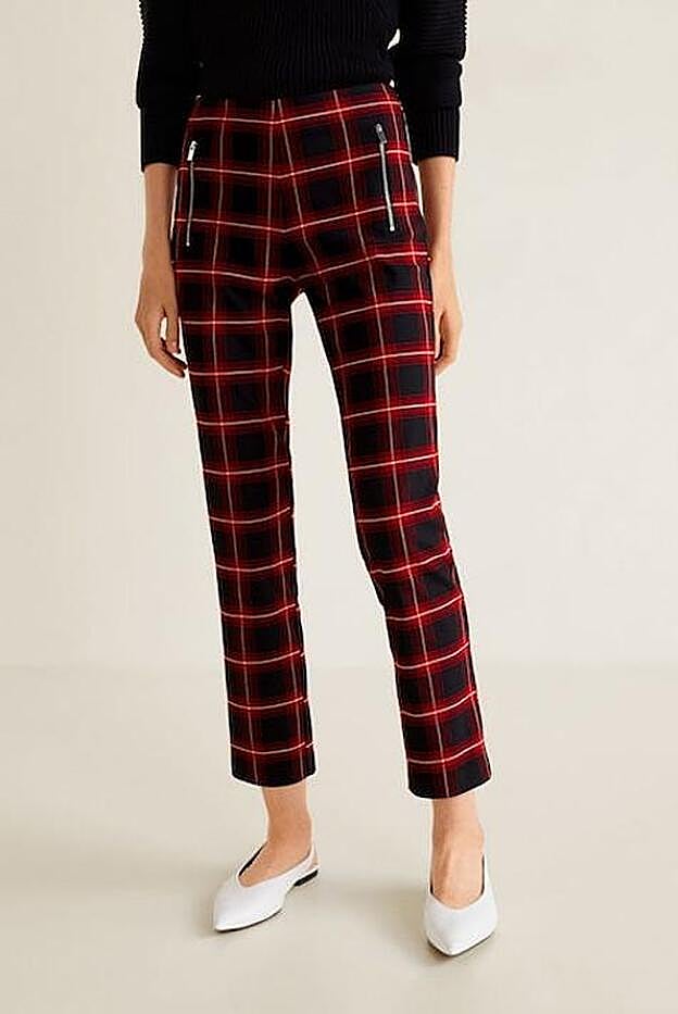 Pantalón de cuadros con cremalleras, 29,99 euros.