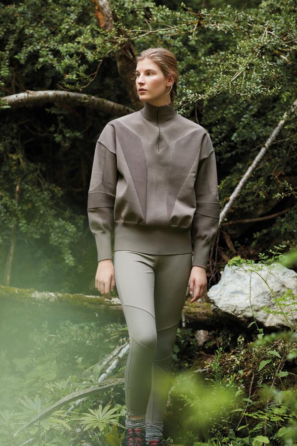 Jersey tricot en color gris, 49,99 euros.