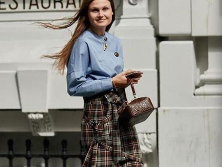 Fotos: Las faldas de tubo que llevan las influencers tienen versión "low cost"