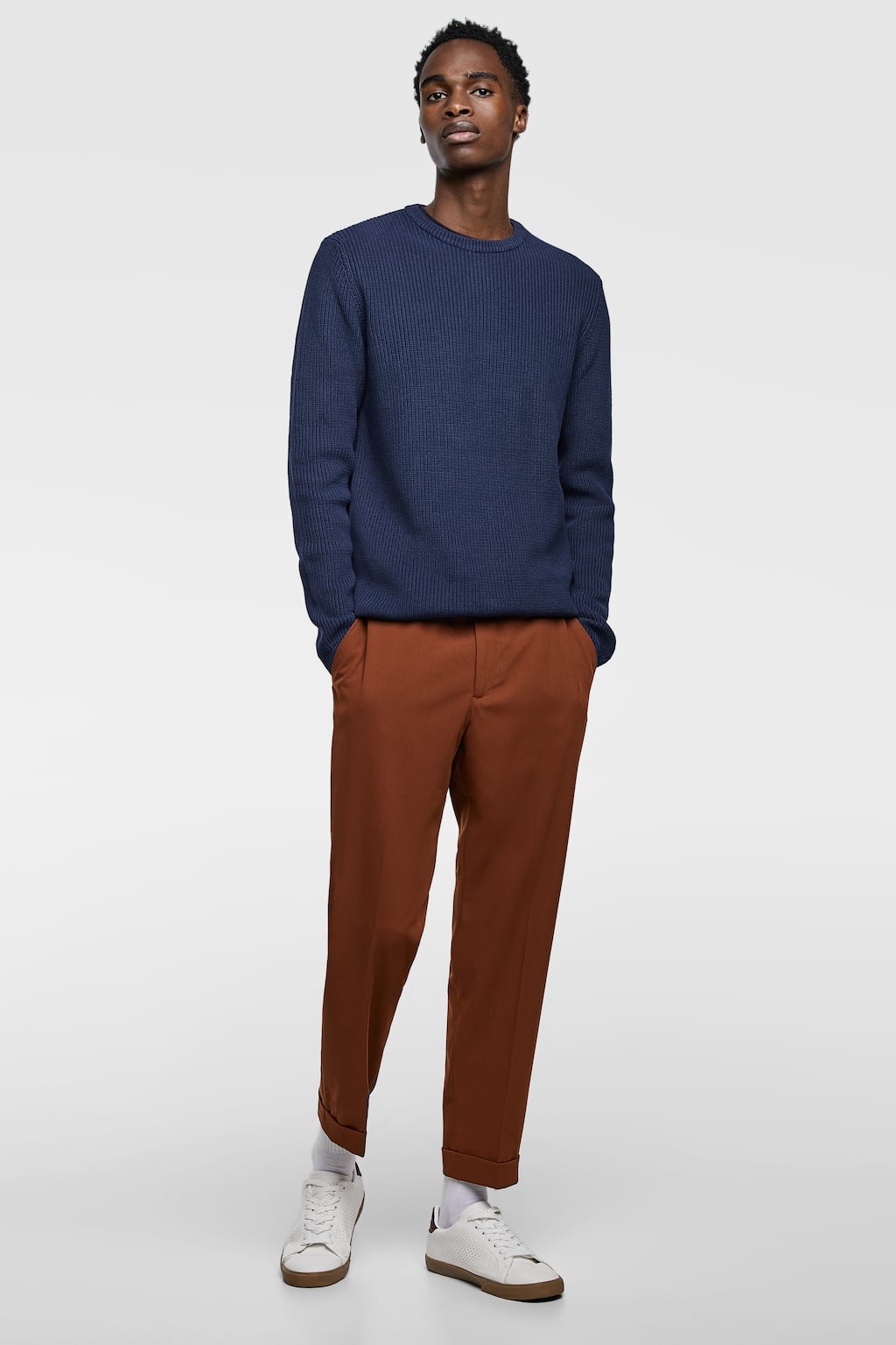 Jersey de punto perlado de Zara: 25,95 euros.