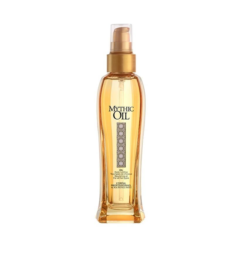 Su fórmula concentrada, con aceite de argán, suaviza y protege el cabello. Puedes usarlo con el cabello húmedo, antes del champú, después de él y previo al secado de medios a puntas; en seco, después del ‘brushing’. Además, se puede utilizar diariamente.  Mythic Oil de L’Oréal Professionnel  (29,95 €).