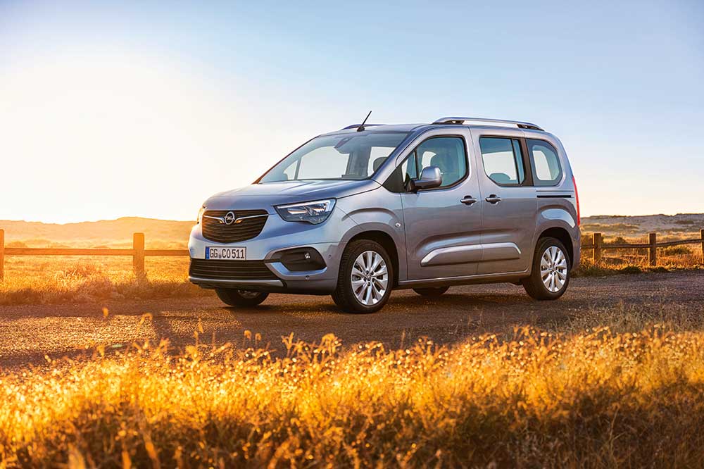 Y OPEL COMBO LIFE