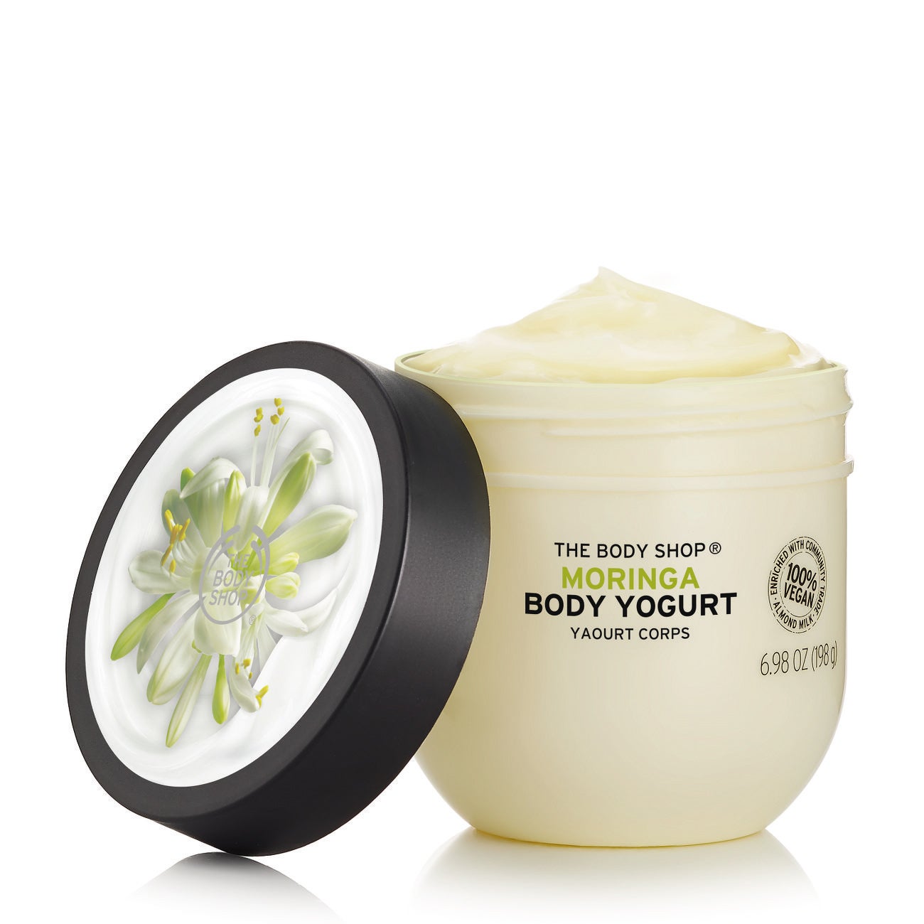 Crema de cuerpo 100% vegana Body Yogurt de Moringa de The Body Shop, hidratación ligera para el cuerpo (10 €).