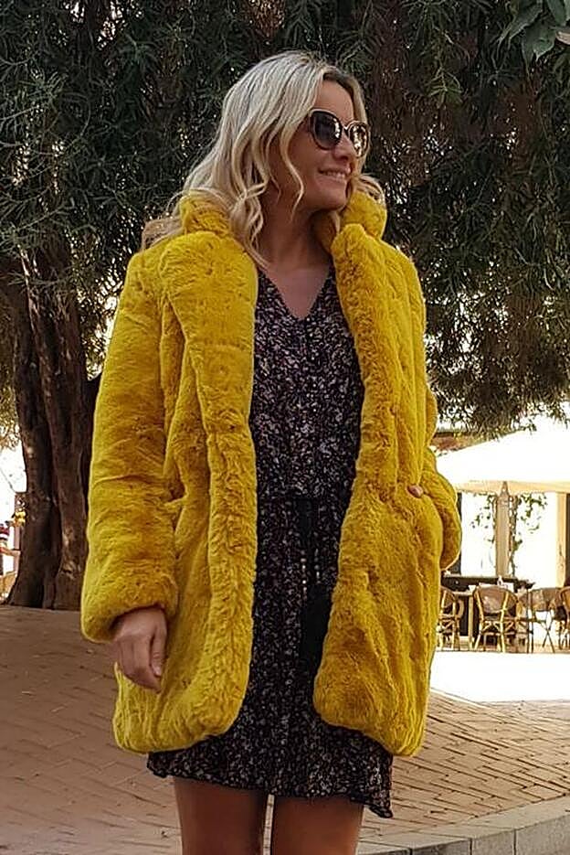 El abrigo de Capriche cuesta 89,90 euros.