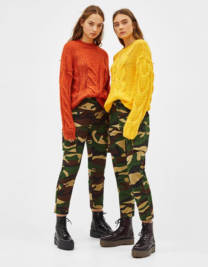 Perfectos para lucir bota y maravillosos con cualquier jersey naranja o amarillo, tan en tendencia esta temporada. Estos pitillo estilo "cargo" son un hallazgo (25,99 euros).