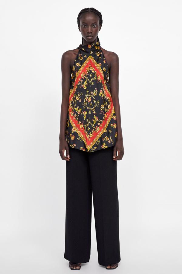 Top con cuello "halter" de Zara (22,95 euros).