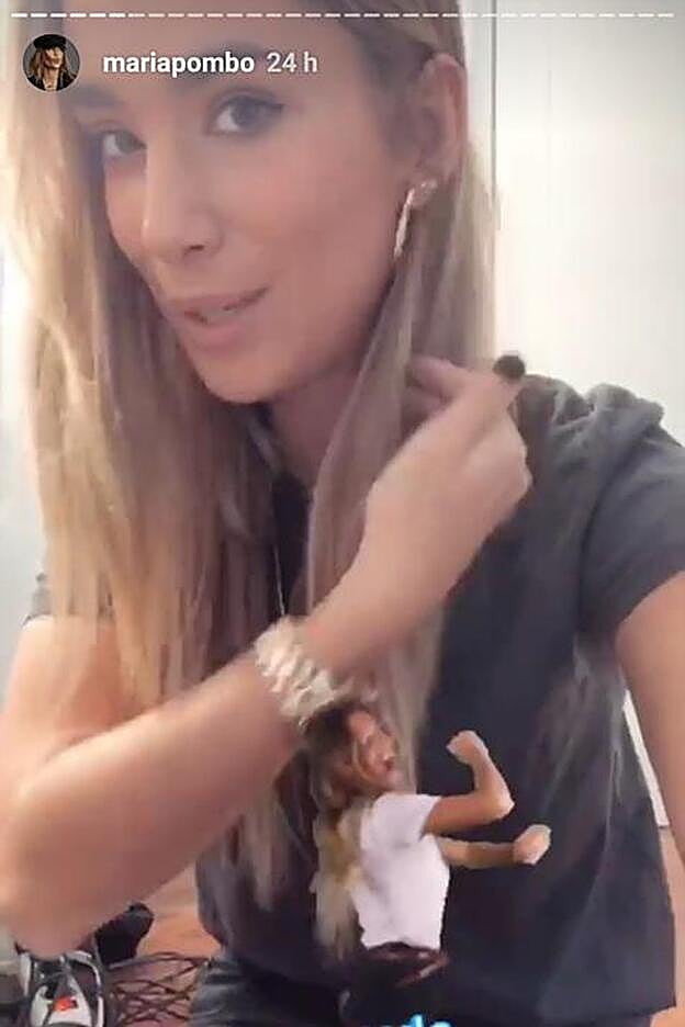 María Pombo ha hablado sobre su nuevo cambio en el pelo a través de algunos de sus 'stories'.