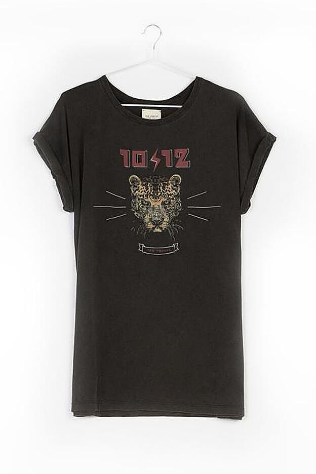 Camiseta 'Metal', 89 euros.