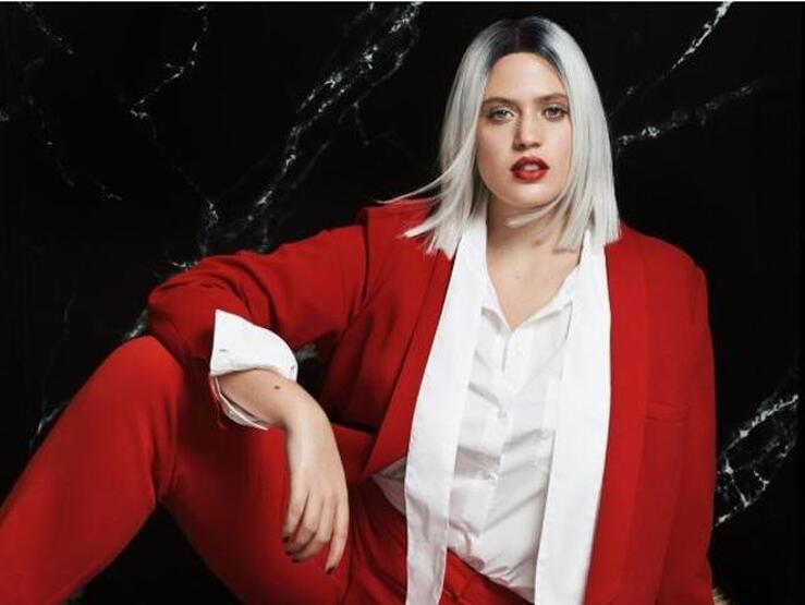 Fotos: Los looks de fiesta más sexys para chicas curvy