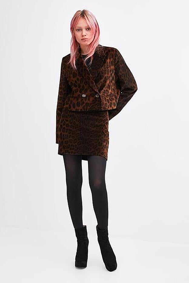 El fantástico "look animal print" de Zara, en terciopelo y leopardo.
