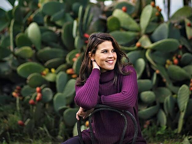 jersey morado de Uterqüe.