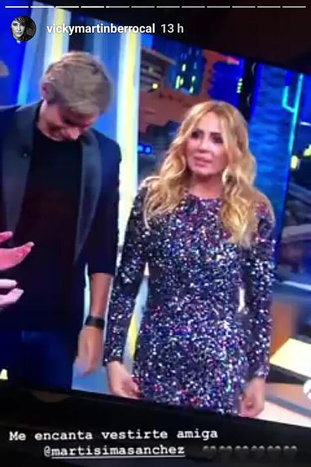 Vicky Martín Berrocal agradeció a Marta Sánchez haber elegido su vestido para acudir a 'El Hormiguero' a través de varios 'stories' de Instagram.