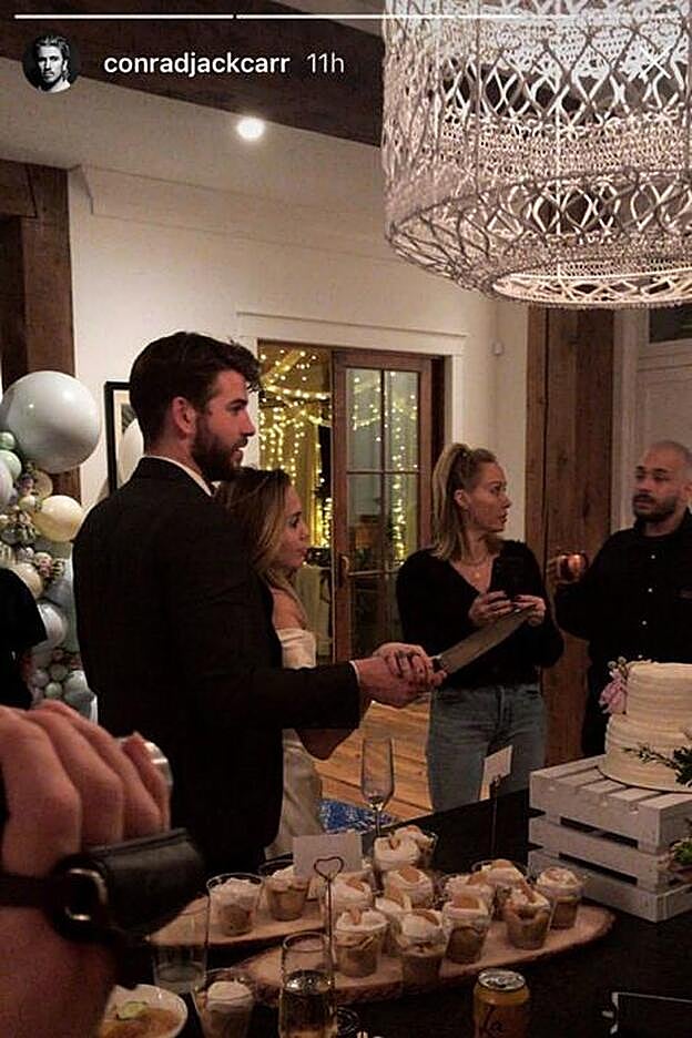 Imagen filtrada en las redes de esa boda secreta que habrían celebrado Miley Cyrus y Liam Hemsworth.