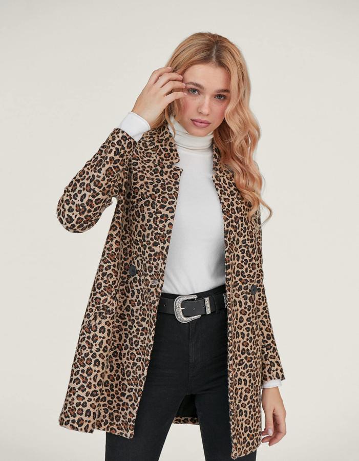¿Aún no tiene una prenda de leopardo en el armario? Pues no esperes más.
