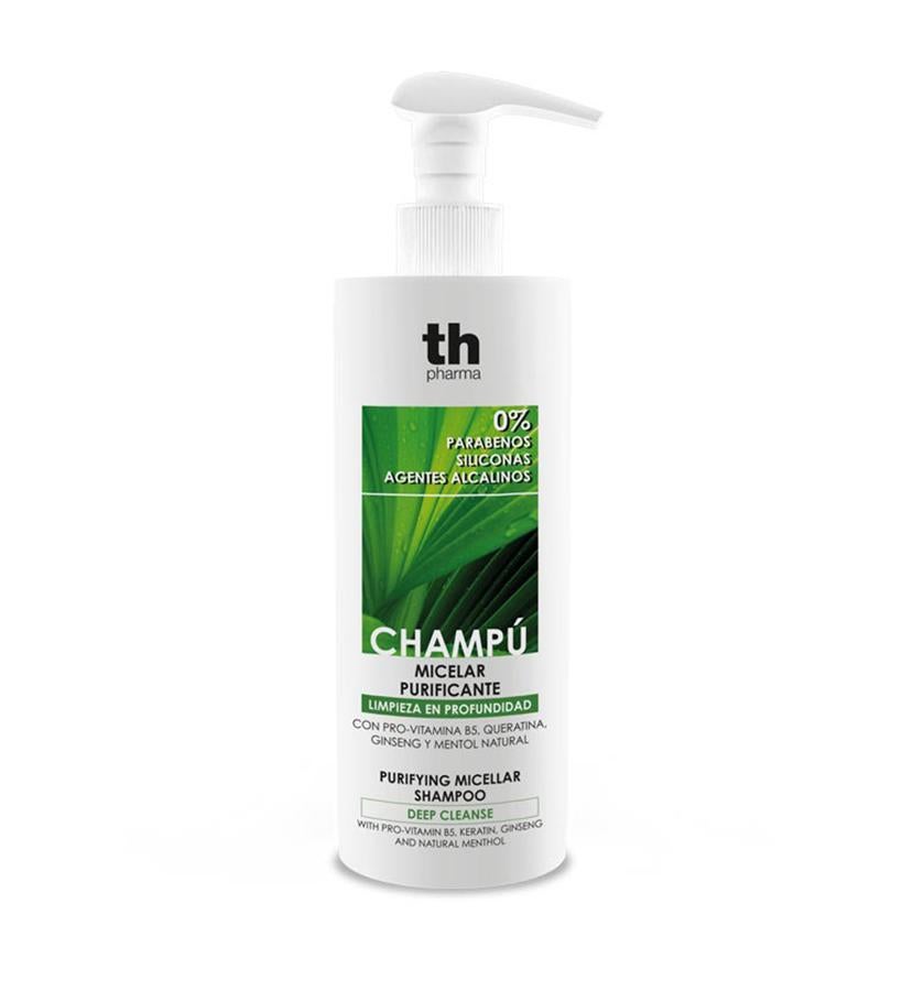 Limpiador que elimina las toxinas e impurezas presentes en el cabello y cuero cabelludo, manteniendo los nutrientes esenciales que el cabello necesita. pH. 5.5. para uso frecuente y una limpieza en profundidad. Fórmula con 0% parabenos, sin siliconas ni agentes alcalinos. (11,95 €).