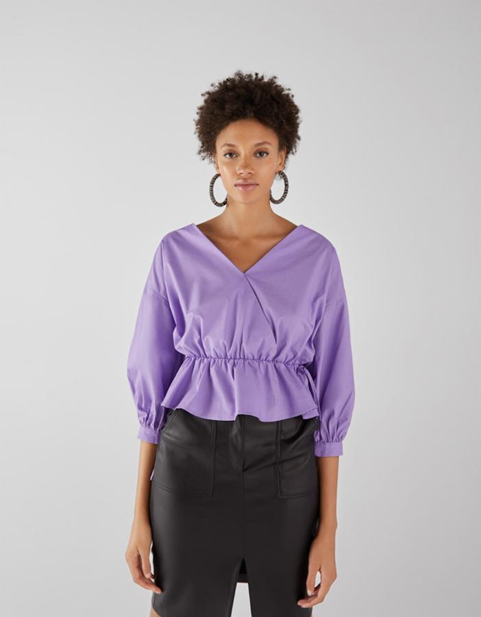 Camisa con cintura fruncida, 14,99 euros.