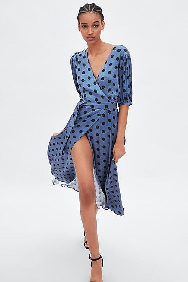 El fantástico vestido de lunares de Zara.