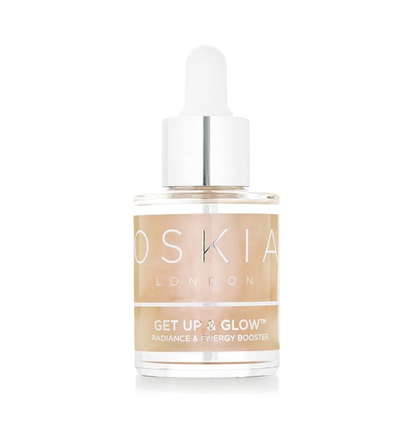 Efecto glow sin gota de maquillaje. El sérum revitalizante  potencia la luminosidad mientras estimula la respiración celular y aumenta la energía de la piel. Puedes usarlo incluso a lo largo del día sobre la piel o encima de la base de maquillaje para despertar la piel. (85,99 €).